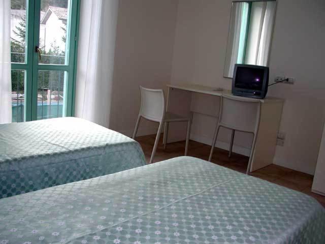 Hotel Lieta Sosta Colfiorito Habitación foto